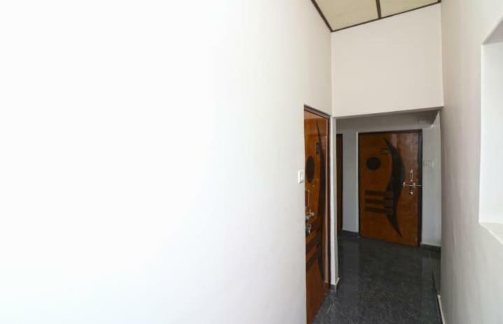 Hotel R D Palace Varanasi Exterior photo